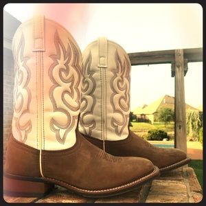 Women’s Laredo 11” Mesquite Western Boots